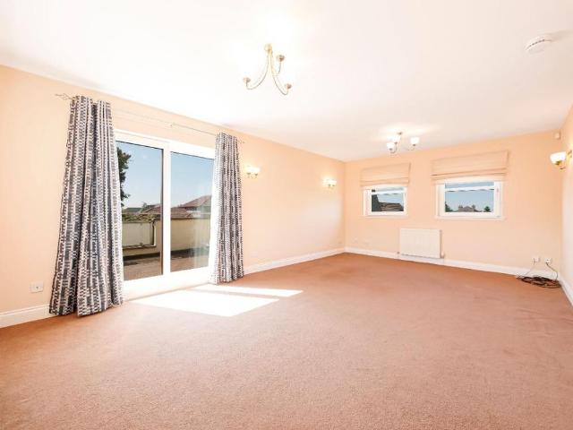 3 bedroom detached house to rent