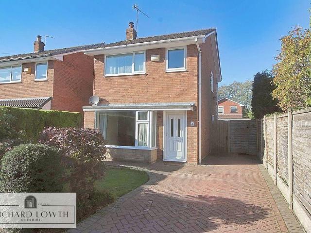 3 bedroom detached house to rent