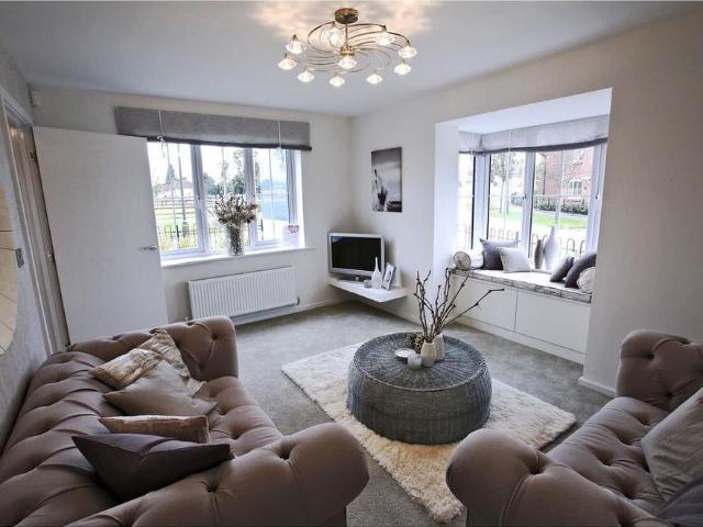 3 bedroom detached house to rent