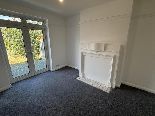 3 bedroom detached house to rent