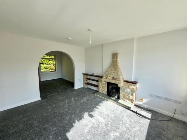 3 bedroom detached house to rent