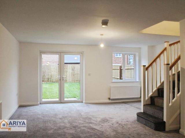 3 bedroom detached house to rent