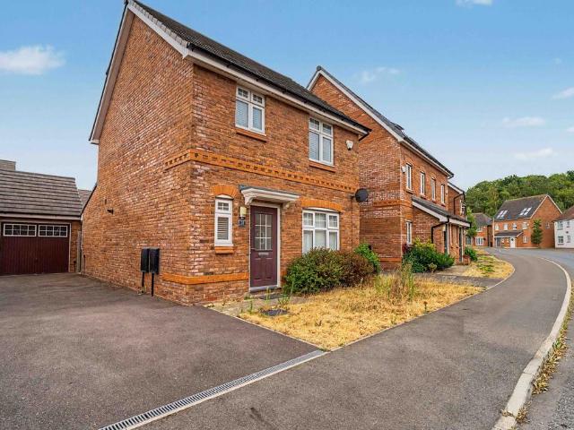 3 bedroom detached house to rent