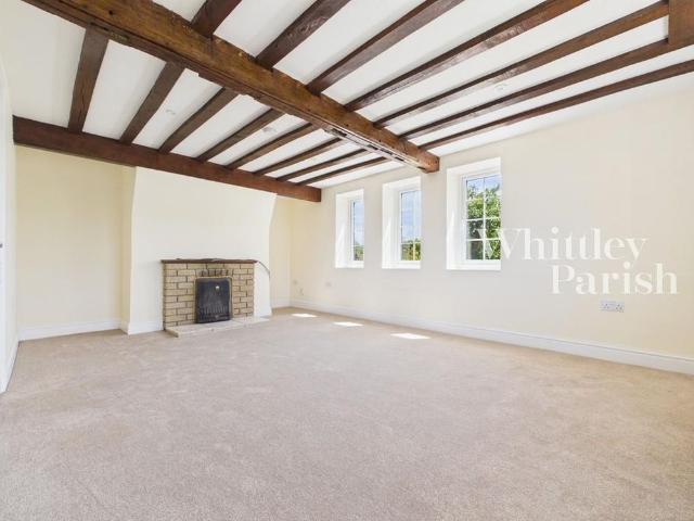 3 bedroom detached house to rent