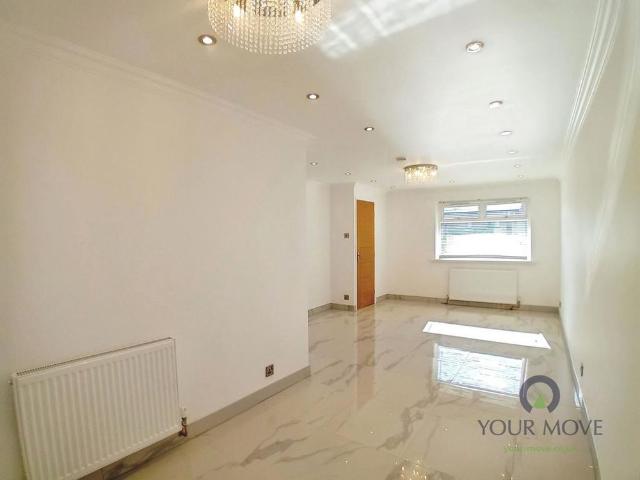 3 bedroom detached house to rent