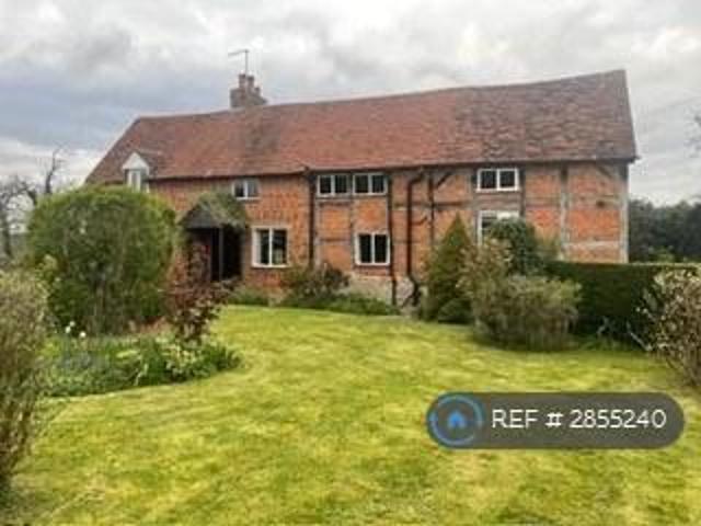 3 bedroom detached house to rent