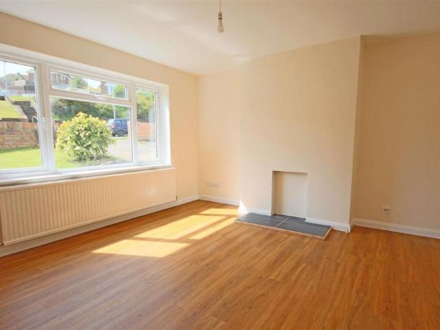 3 bedroom detached house to rent