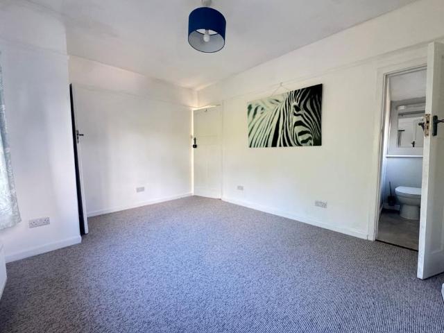 3 bedroom detached house to rent