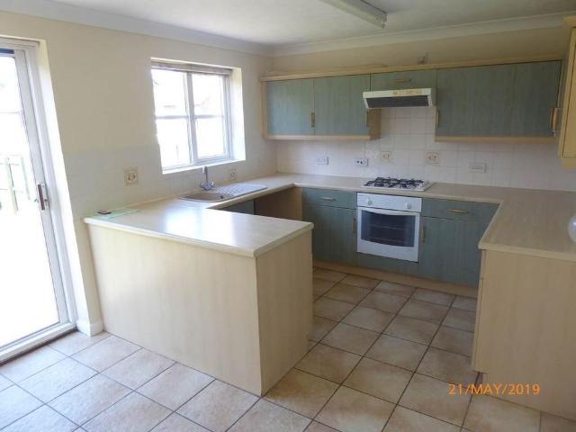 3 bedroom detached house to rent