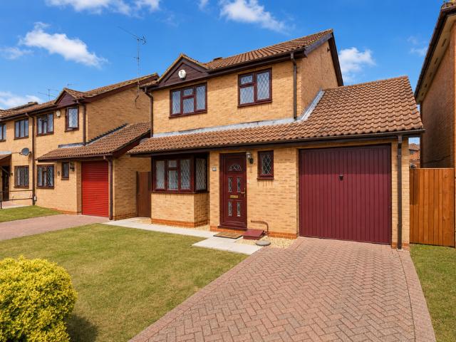 3 bedroom detached house to rent