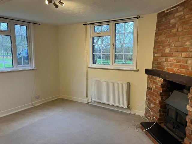 3 bedroom detached house to rent