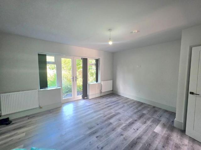 3 bedroom detached house to rent