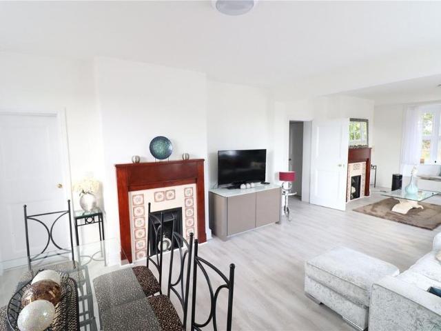 3 bedroom detached house to rent