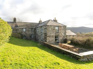 3 bedroom detached house to rent