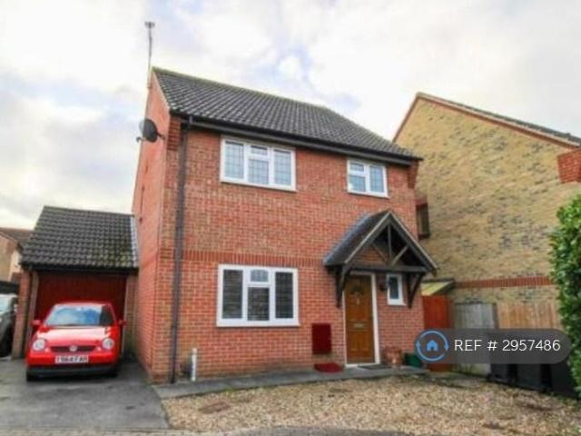 3 bedroom detached house to rent