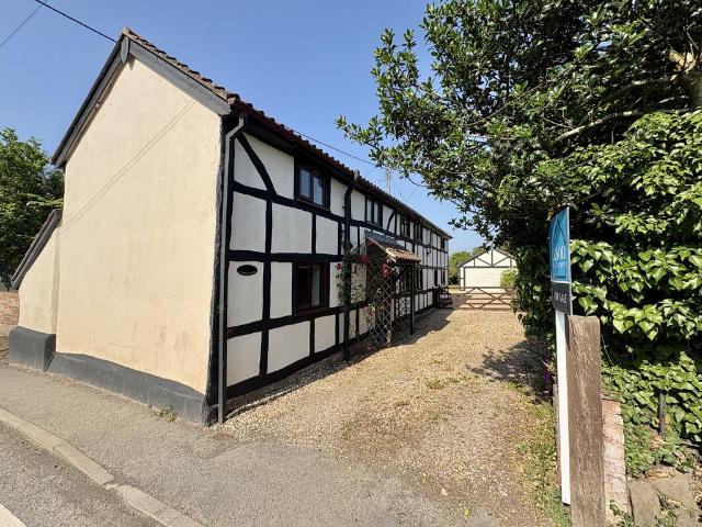 3 bedroom detached house to rent