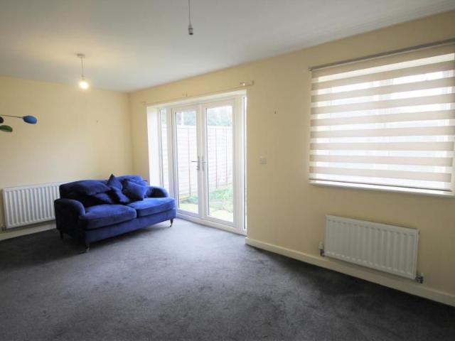 3 bedroom detached house to rent