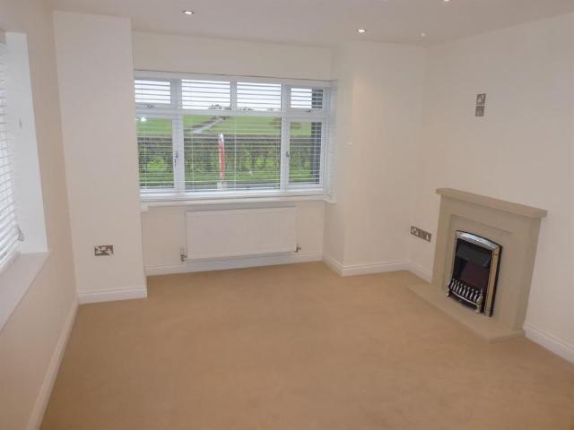 3 bedroom detached house to rent