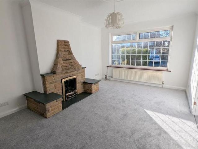 3 bedroom detached house to rent