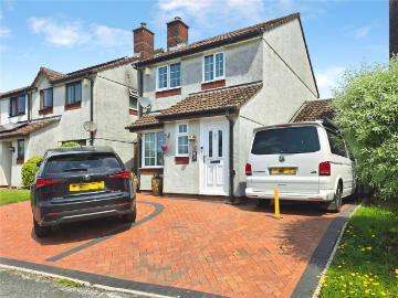 3 bedroom detached house to rent