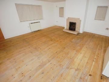 3 bedroom detached house to rent