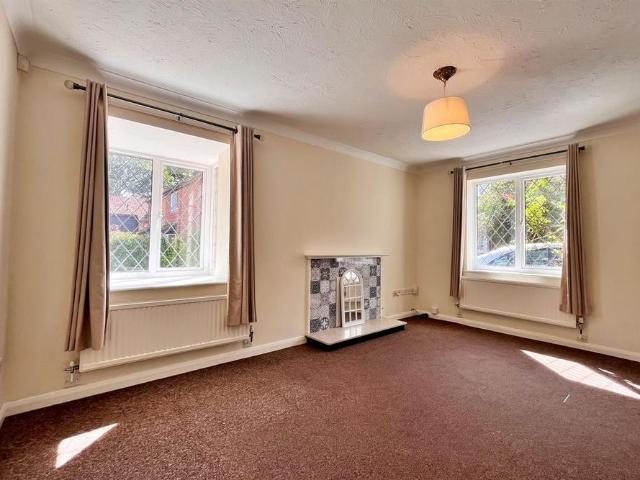 3 bedroom detached house to rent