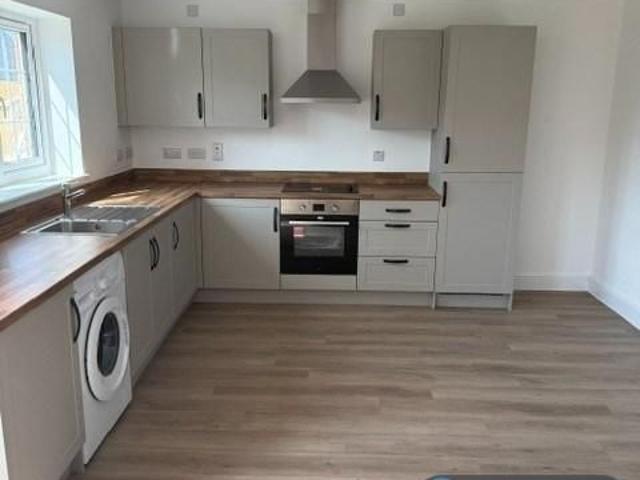 3 bedroom detached house to rent