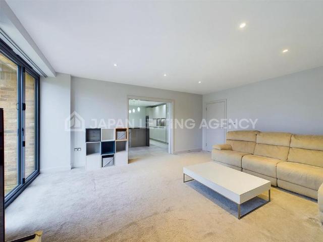 3 bedroom detached house to rent
