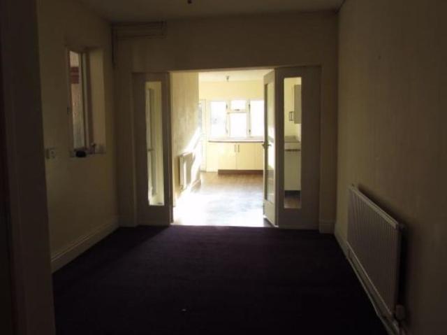 3 bedroom detached house to rent