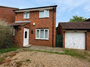 3 bedroom detached house to rent