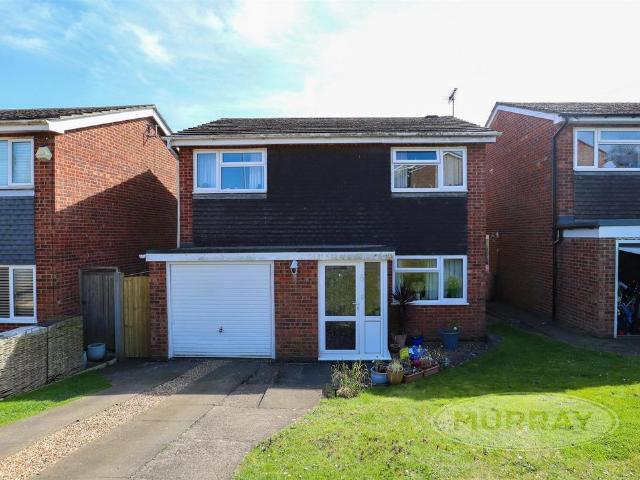 3 bedroom detached house to rent