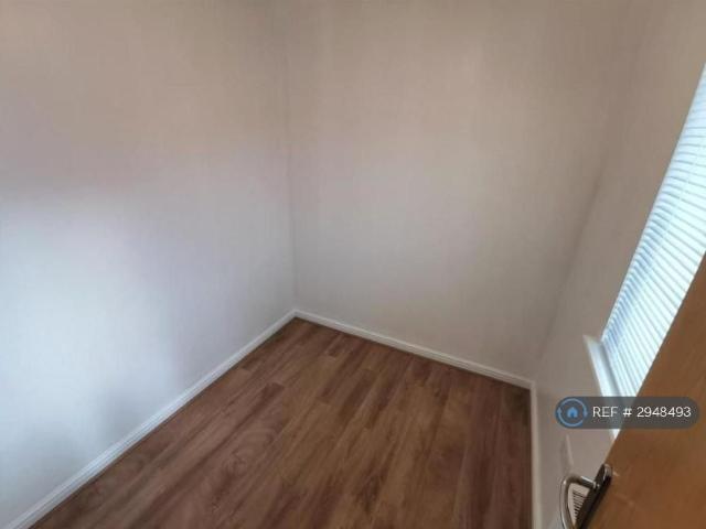 3 bedroom detached house to rent