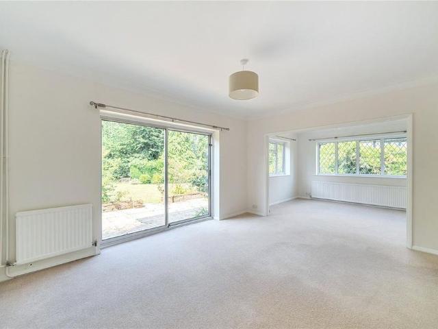 3 bedroom detached house to rent