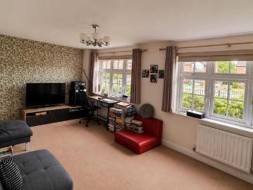 3 bedroom detached house to rent