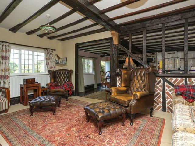 3 bedroom detached house to rent