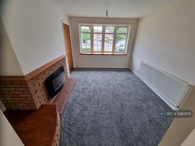 3 bedroom detached house to rent