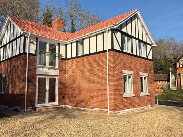 Huntingdonshire, East of England - Parking