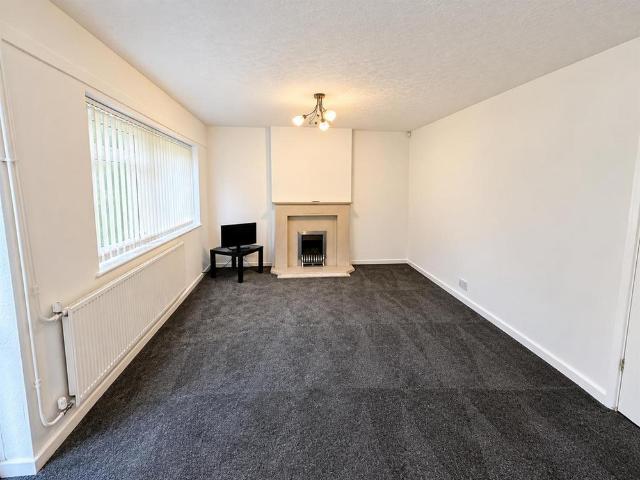 3 bedroom detached house to rent