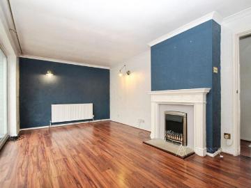 3 bedroom detached house to rent