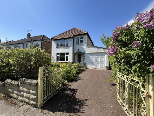 3 bedroom detached house to rent