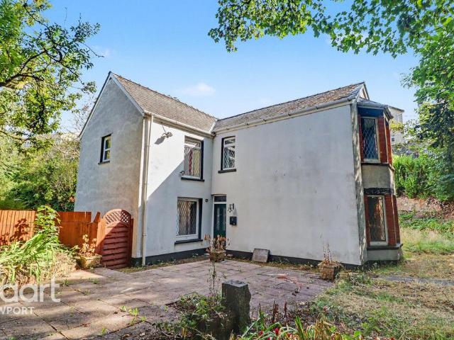 3 bedroom detached house to rent