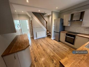 Blagdon Road KT3 New Malden, SW20, West Wimbledon, London, Greater London