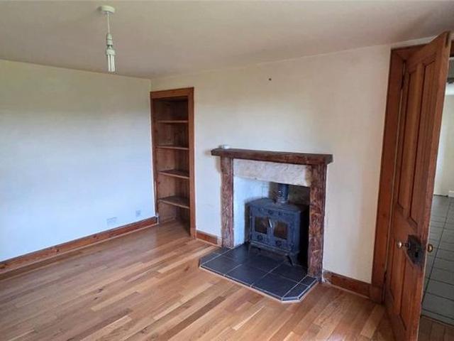3 bedroom detached house to rent
