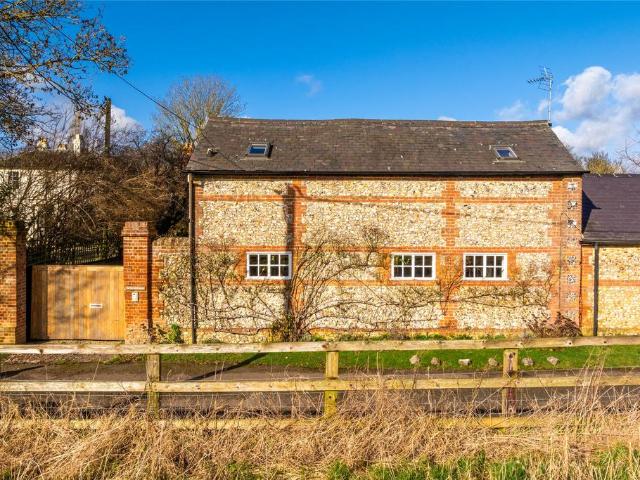 3 bedroom detached house to rent