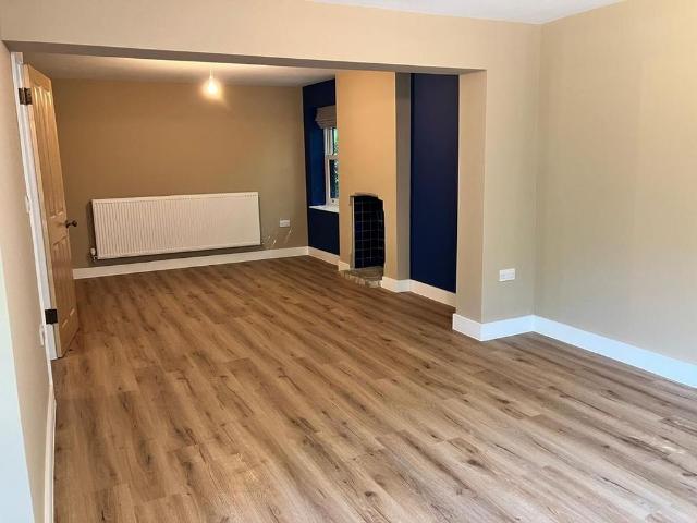 3 bedroom detached house to rent