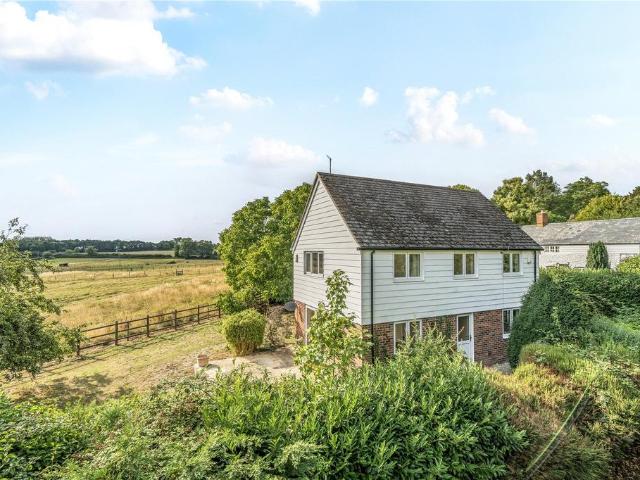 3 bedroom detached house to rent
