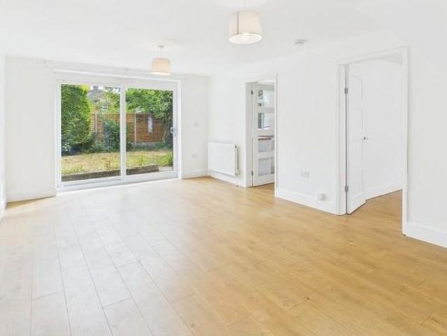 3 bedroom detached house to rent