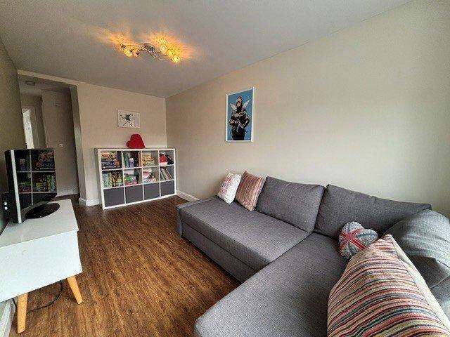 3 bedroom detached house to rent