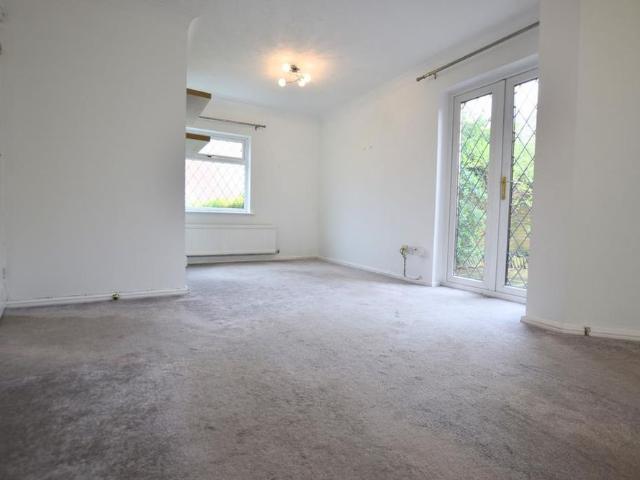 3 bedroom detached house to rent