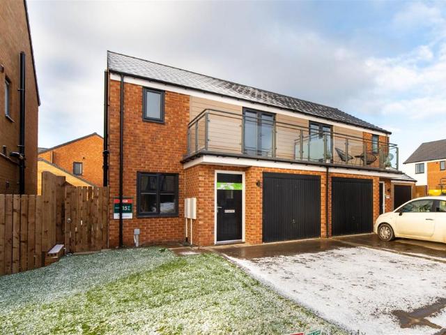 3 bedroom detached house to rent